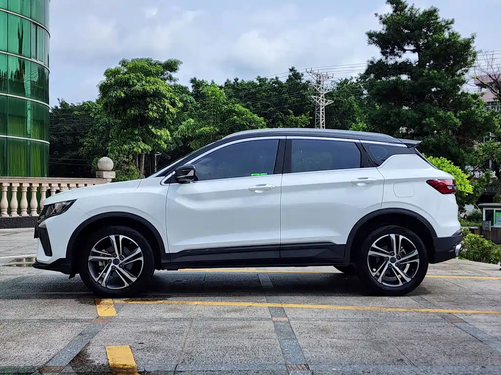 Geely Binyue 2022
