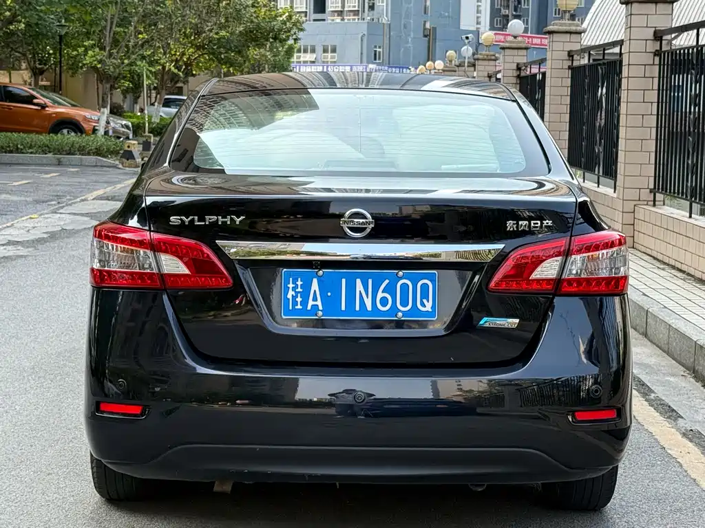 Nissan Sylphy 2013 — фото 4