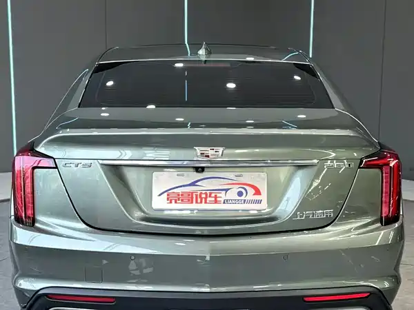 Cadillac CT5 2023