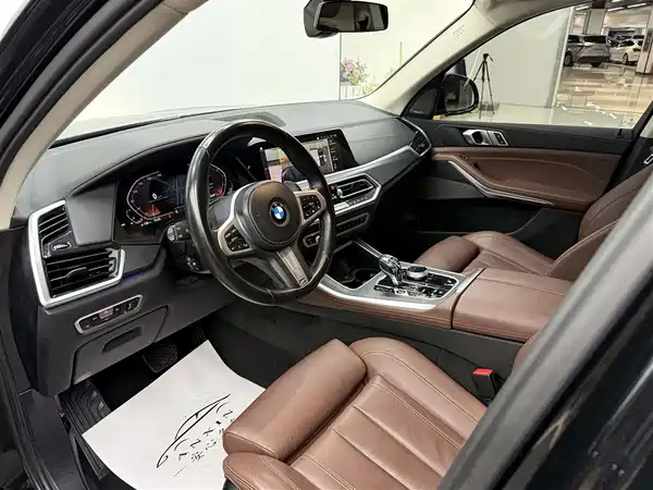 BMW X5 2022