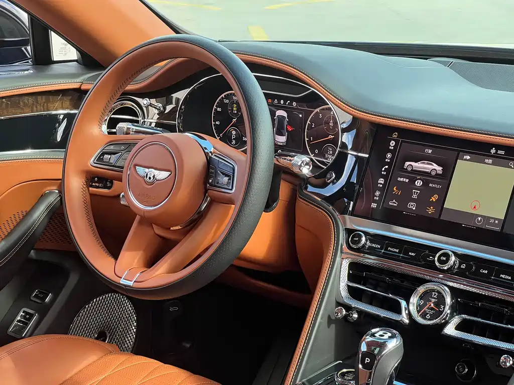 Bentley Flying Spur 2022 — фото 13