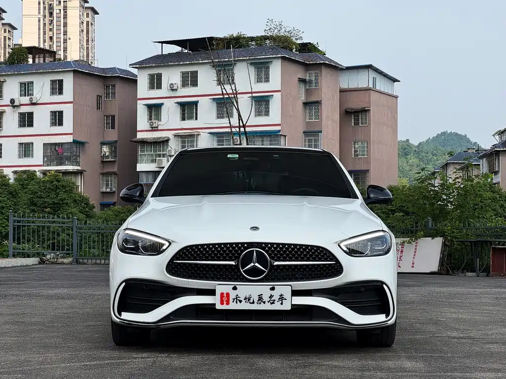 Mercedes-Benz C-Class 2024 — фото 2