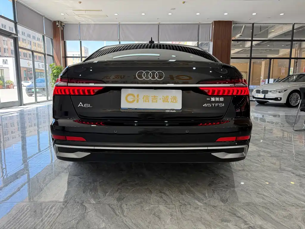 Audi A6L 2023