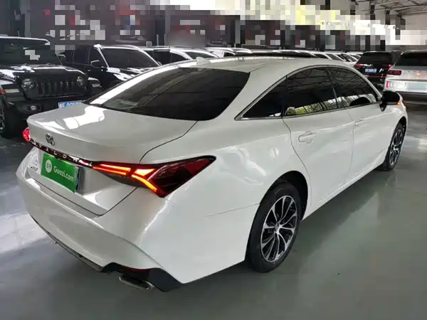 Toyota Avalon 2023