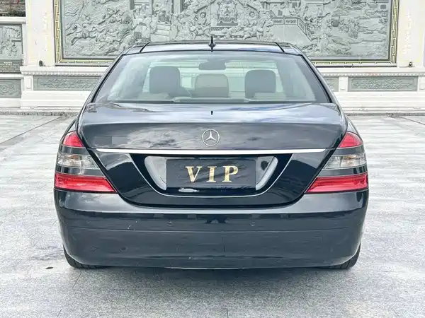 Mercedes-Benz S-Class 2008
