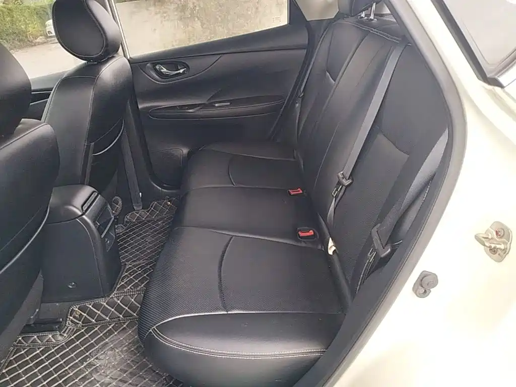 Nissan Tiida 2021 — фото 17