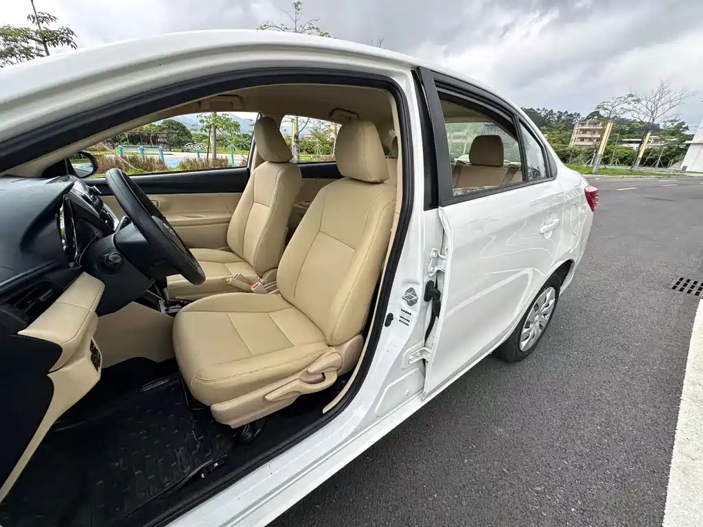 Toyota Vios 2018 — фото 10