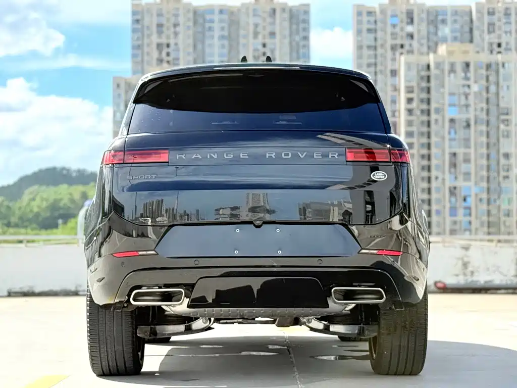 Land Rover Sport 2025 — фото 10