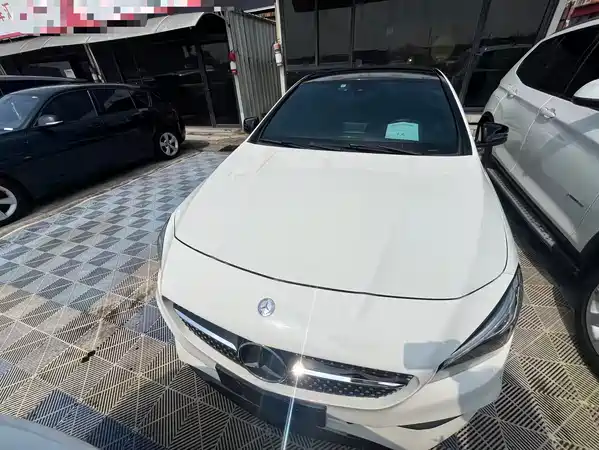 Mercedes-Benz CLA 2017