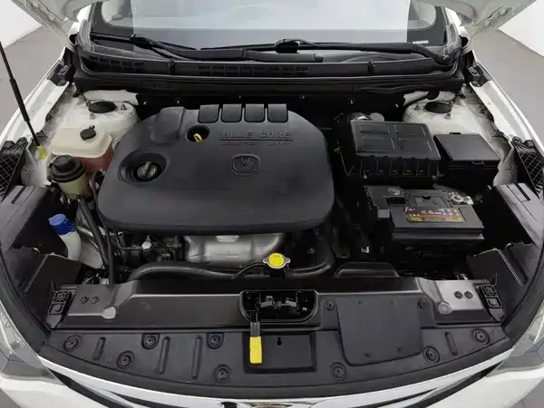 Changan Eado XT 2016
