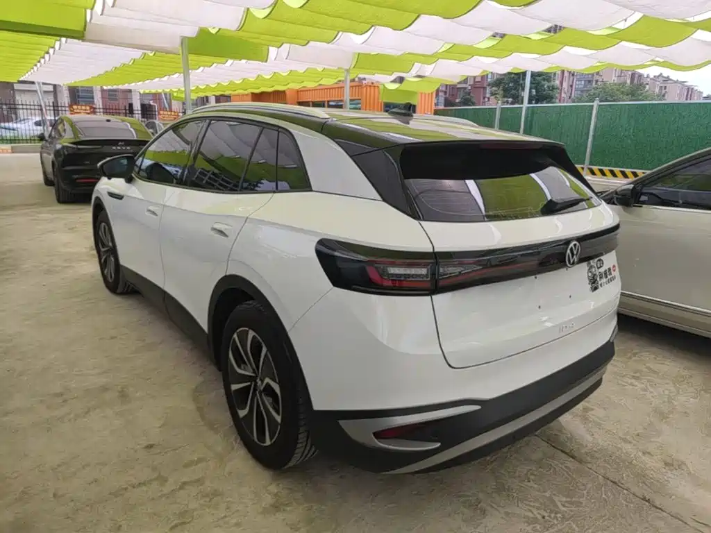 Volkswagen ID.4 X 2024