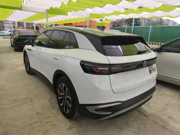 Volkswagen ID.4 X 2024
