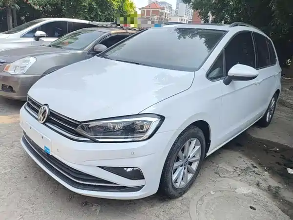 Volkswagen Golf Jialu 2020