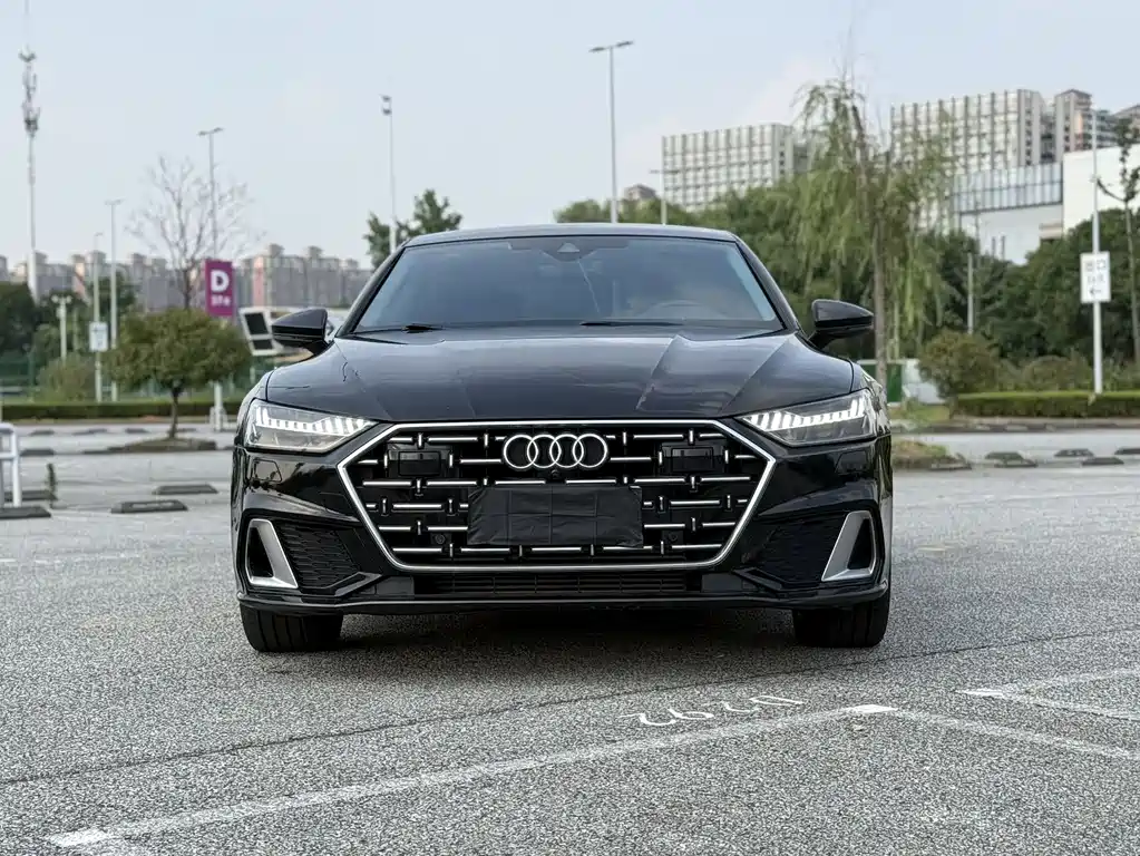 Audi A7L 2024