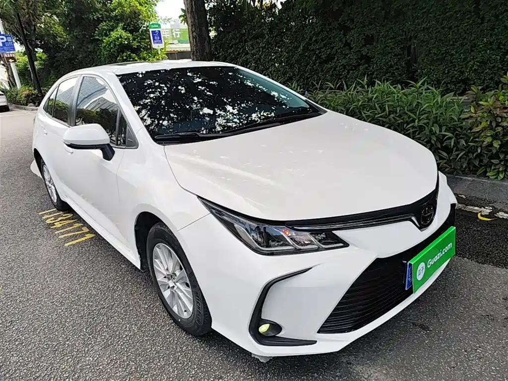 Toyota Corolla 2020 — фото 4