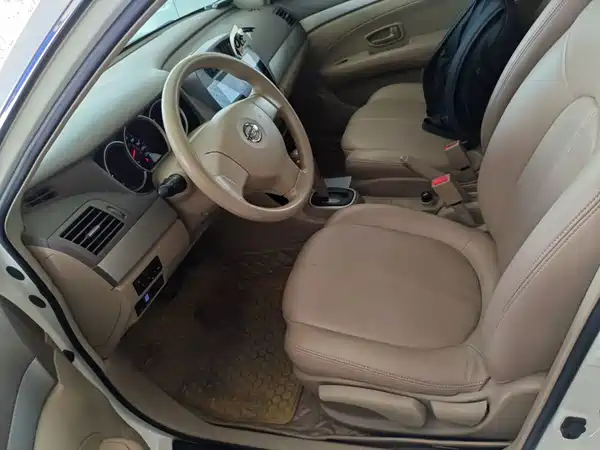 Nissan Sylphy 2016
