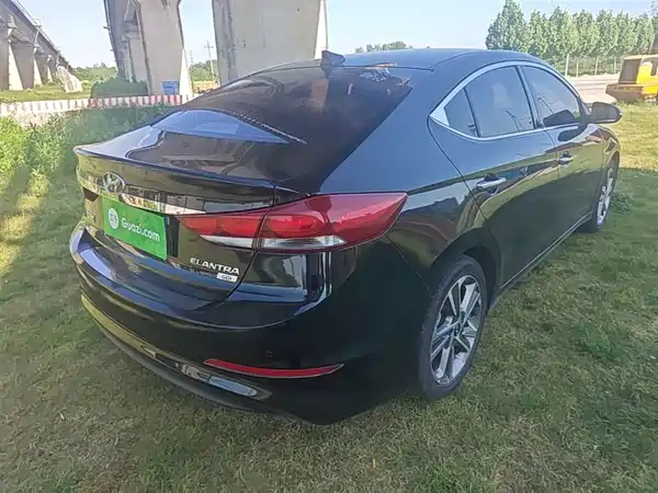 Hyundai Celesta 2016