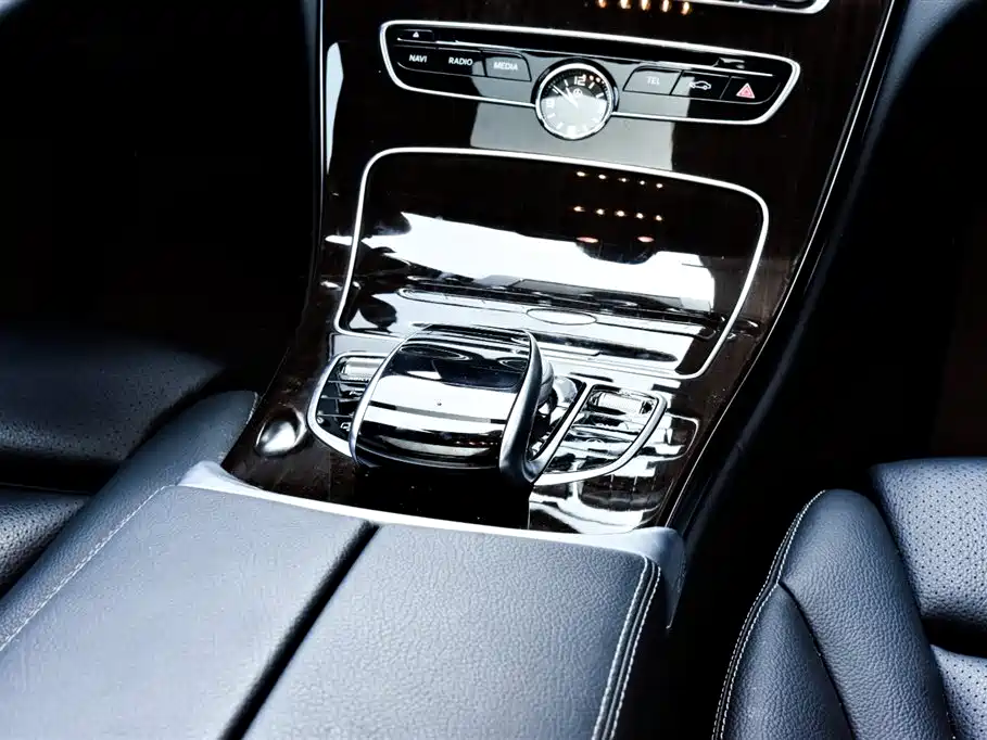 Mercedes-Benz C-Class 2015 — фото 16