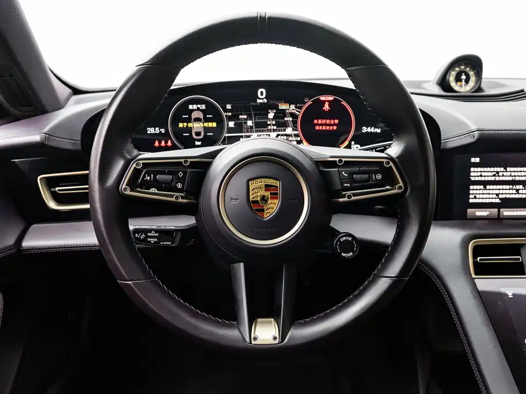 Porsche Taycan 2021 — фото 19