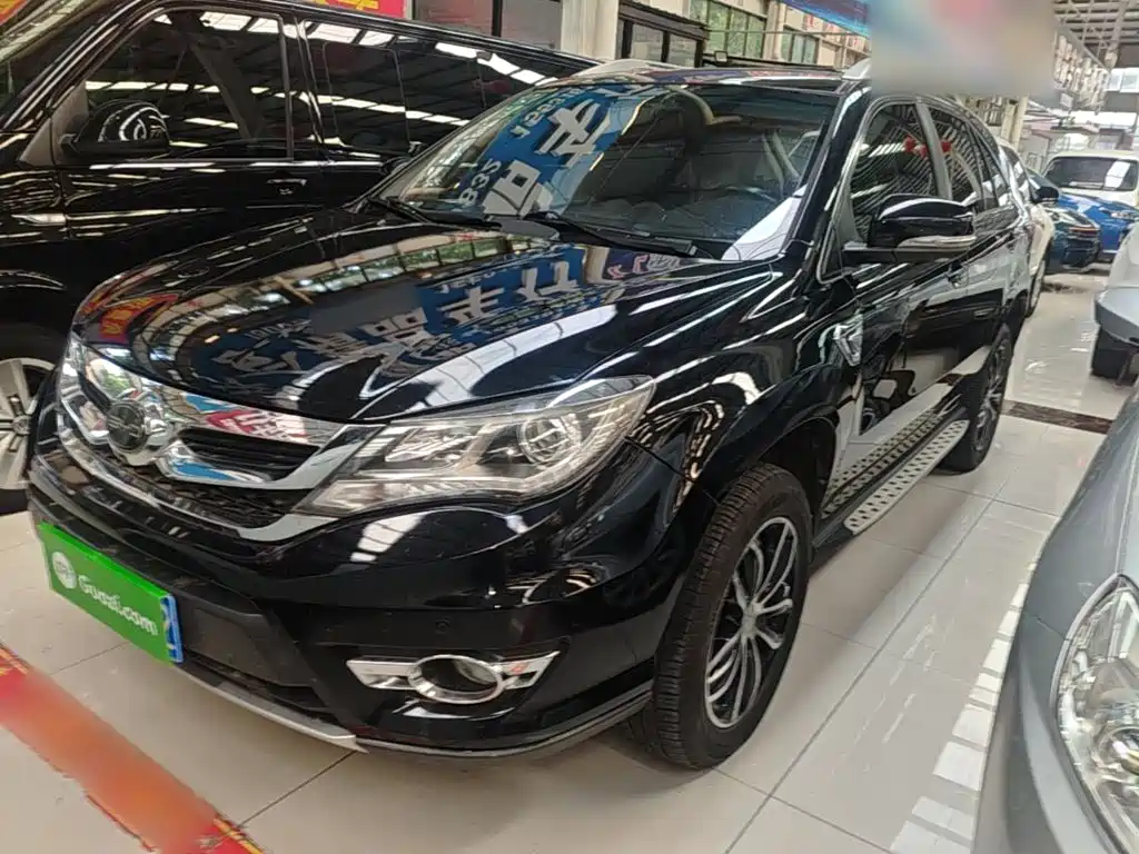 BYD S7 2015