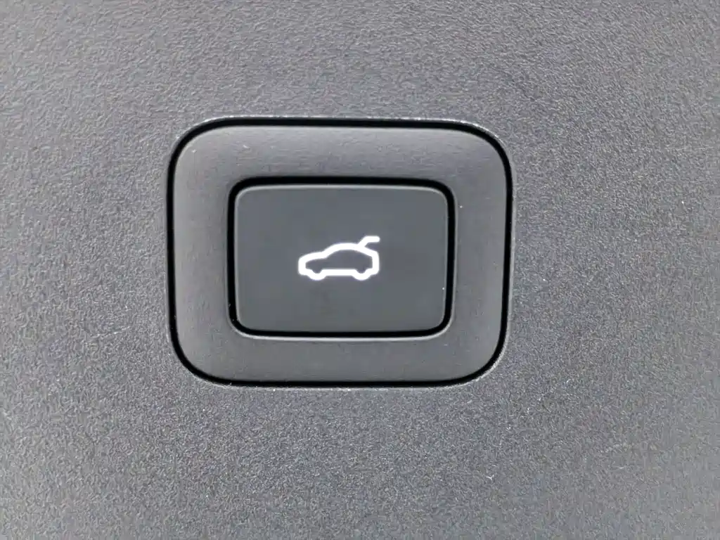 Xiaomi YU7 2025 — фото 19