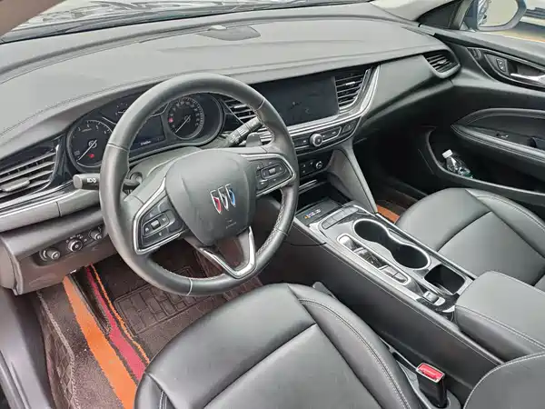 Buick Regal 2024
