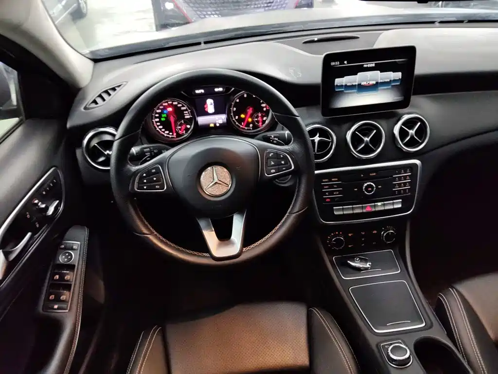 Mercedes-Benz GLA 2018