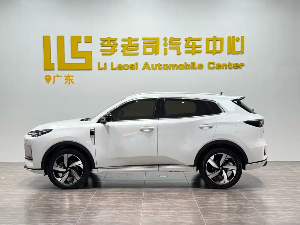 Changan CS55PLUS 2024 — фото 4