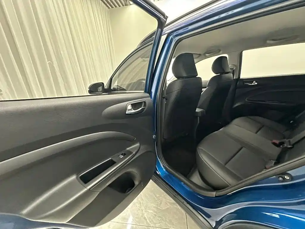 Kia KX1 2023 — фото 7