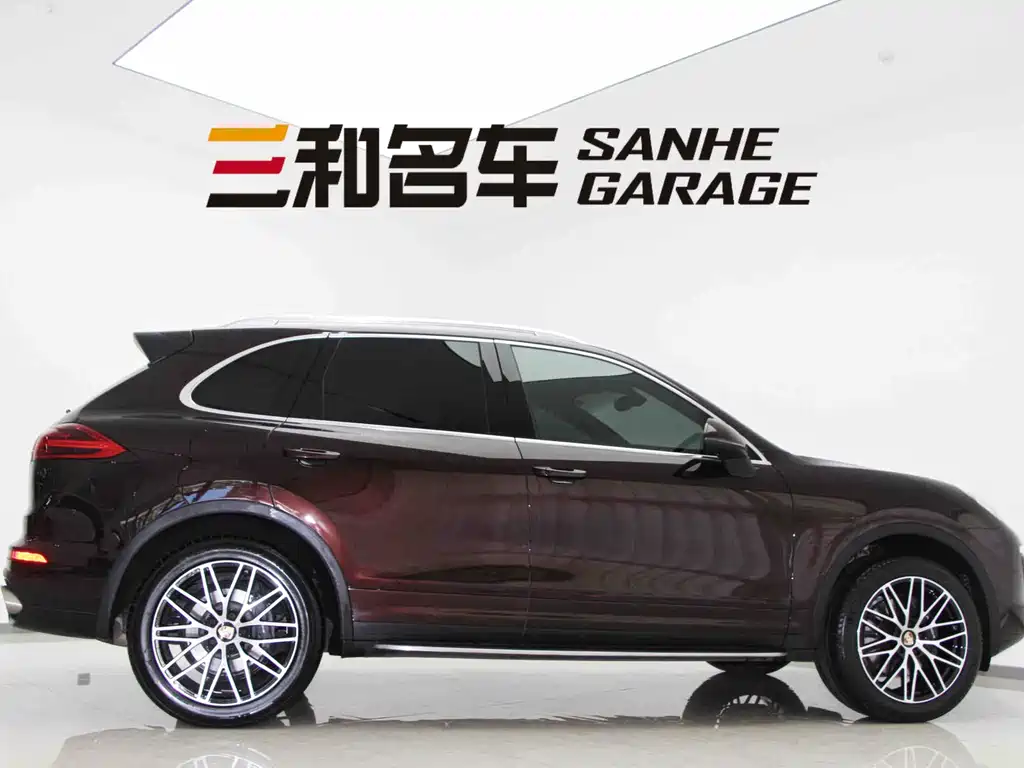 Porsche Cayenne 2015 — фото 4