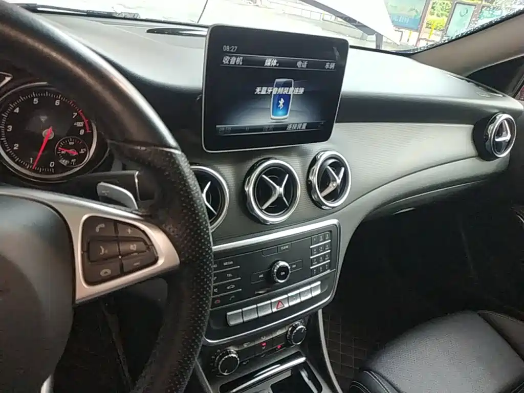 Mercedes-Benz GLA 2019 — фото 13