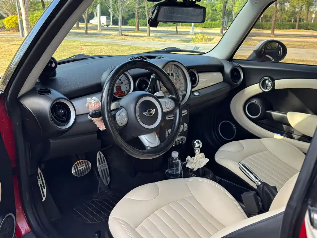 MINI Clubman 2008 — фото 10