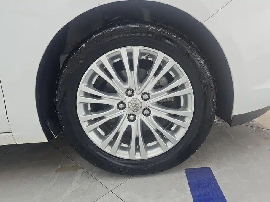 Buick Excelle 2017