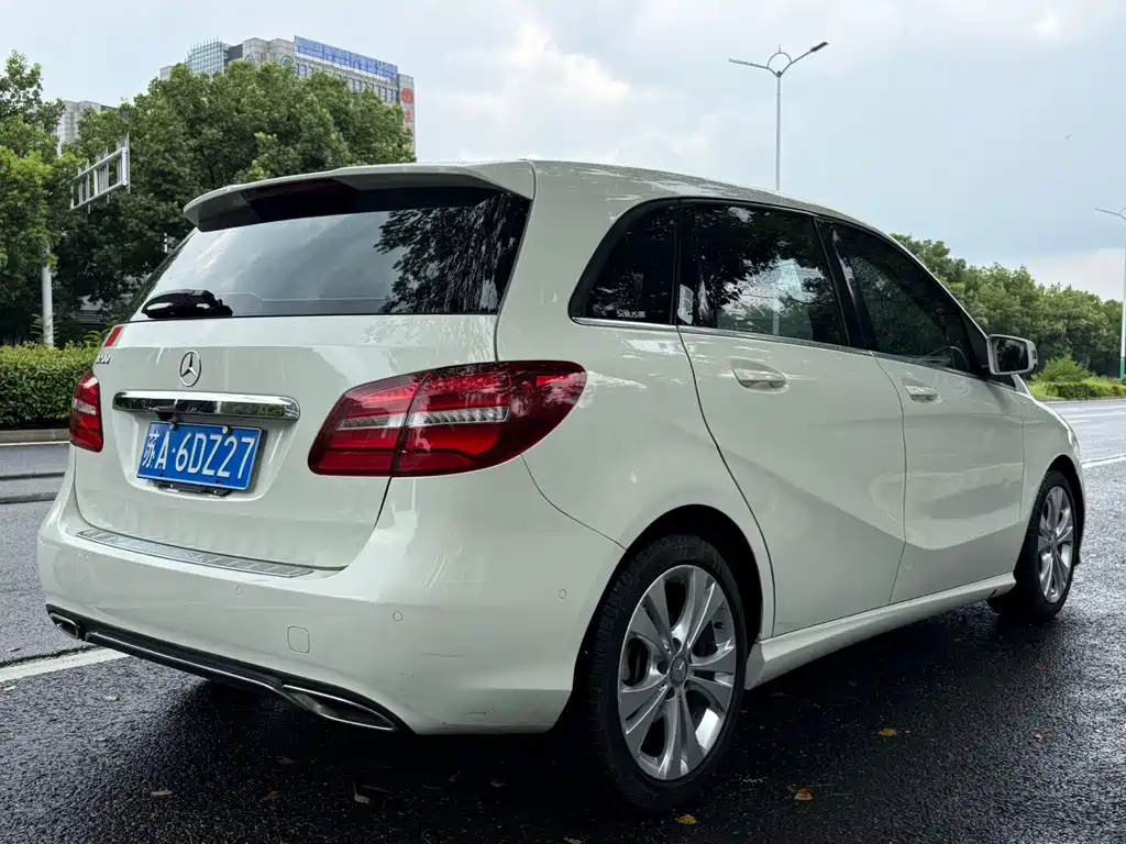 Mercedes-Benz B-Class 2016
