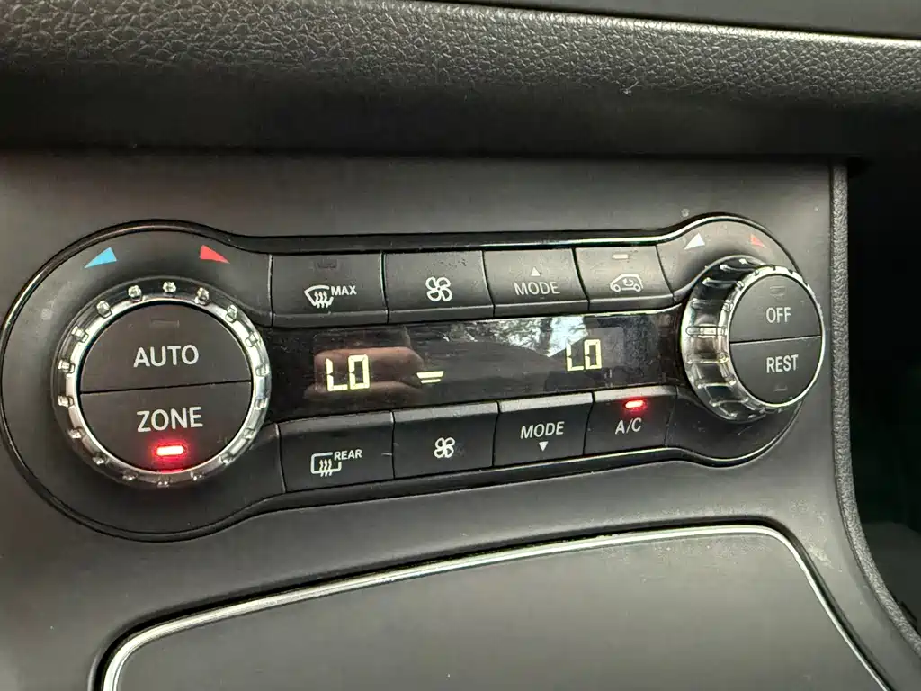 Mercedes-Benz B-Class 2016 — фото 13