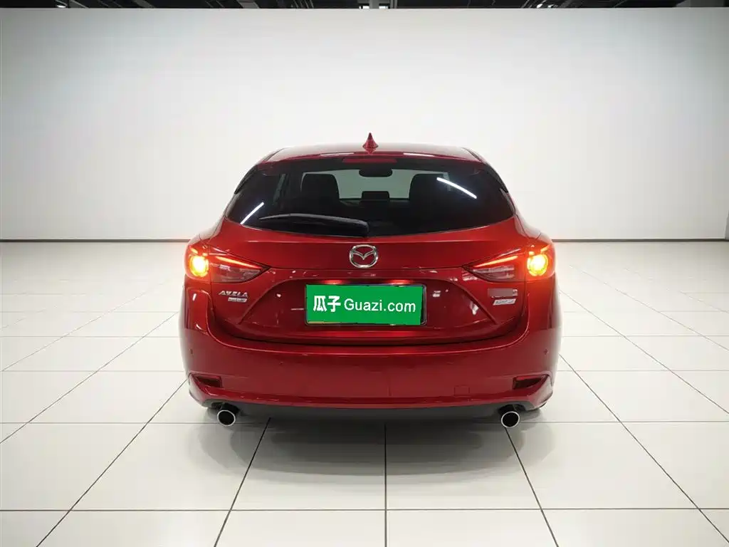 Mazda 3 Axela 2017 — фото 6