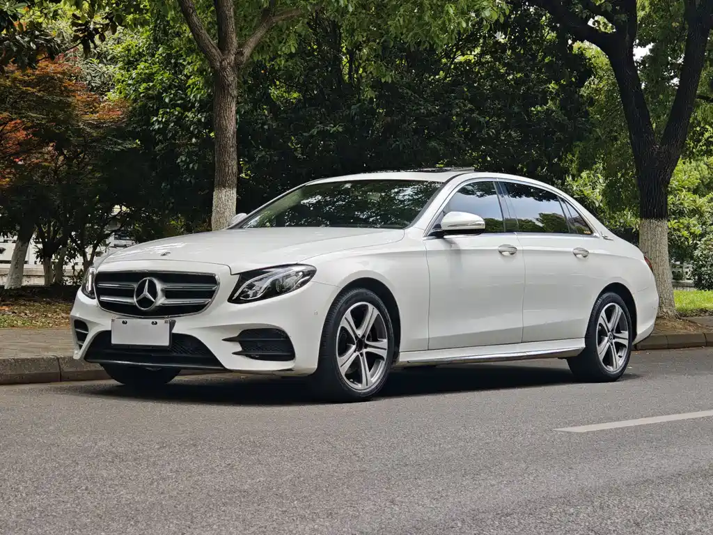 Mercedes-Benz E-Class 2018 — фото 1