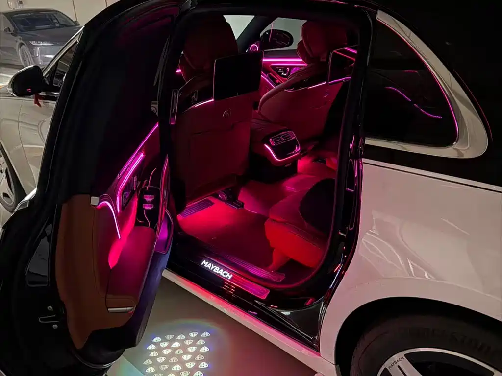 Mercedes-Benz S-Class 2025