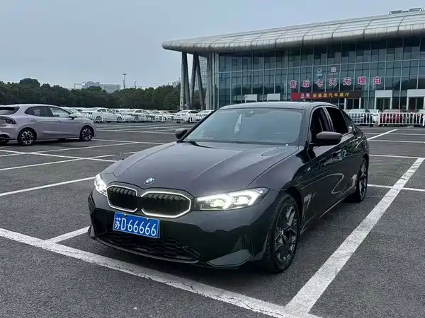 BMW 3 Series 2025