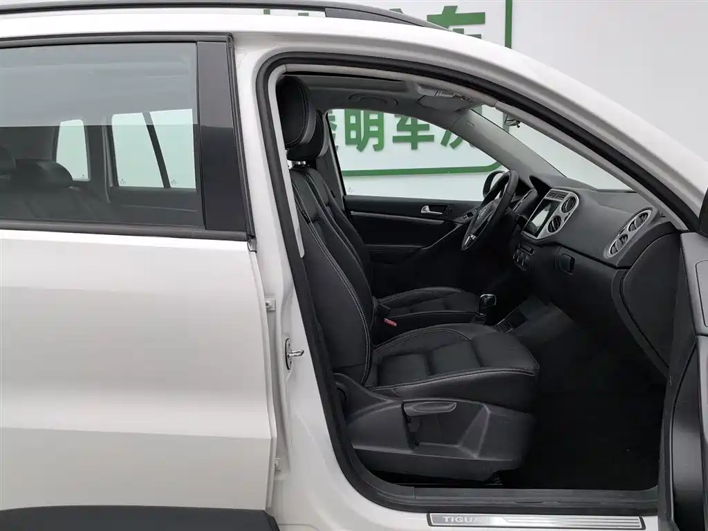 Volkswagen Tiguan 2019 — фото 23