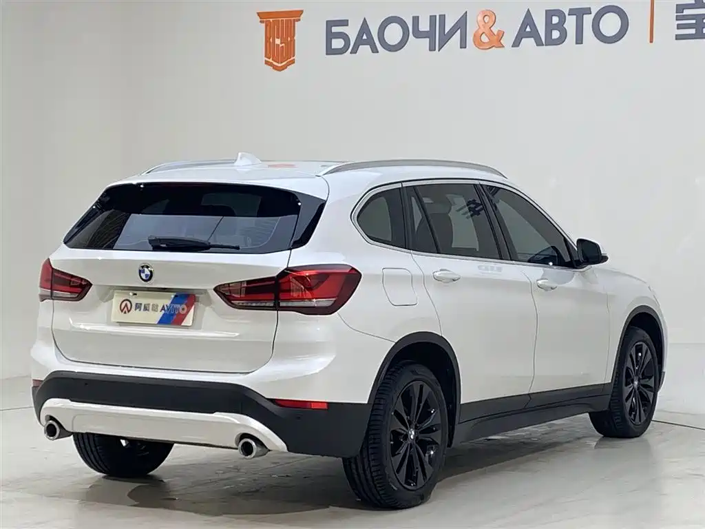 BMW X1 2021 — фото 4