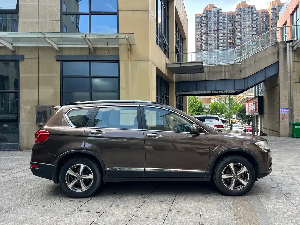 Haval H6 2015 — фото 26