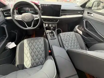 Volkswagen Sagitar 2025