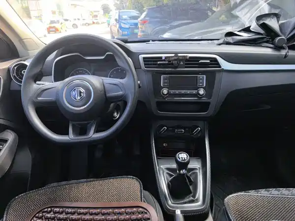 MG ZS 2017