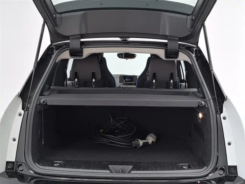 BMW i3 2017 — фото 16
