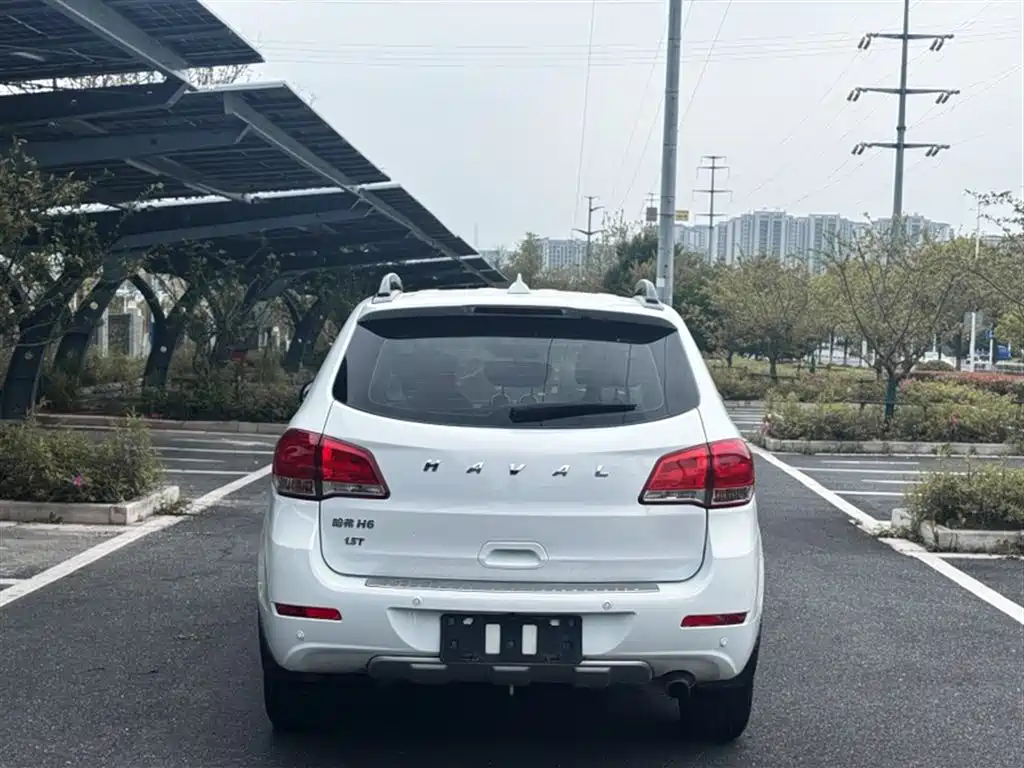 Haval H6 2016 — фото 16