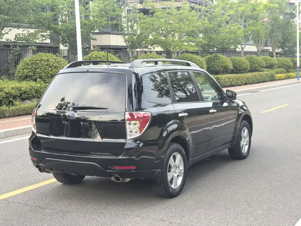 Subaru Forester 2012 — фото 15