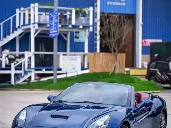 Ferrari California T 2013