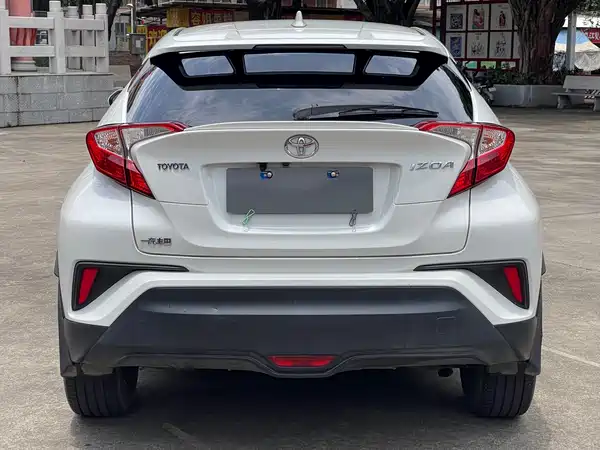 Toyota IZOA 2018