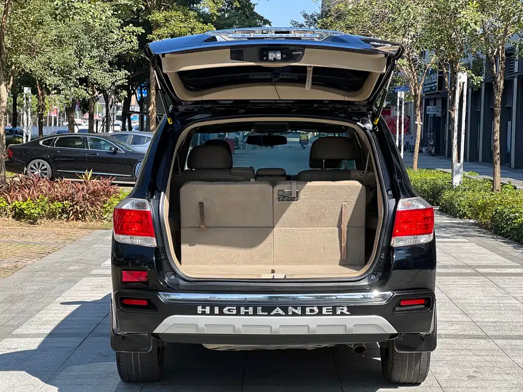 Toyota Highlander 2015 — фото 14